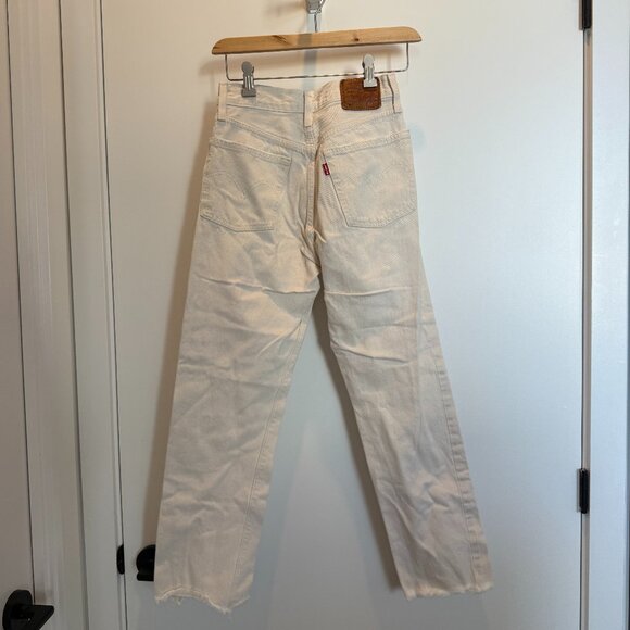 Levi's High Waisted Cream Jeans - Picture 2 of 2